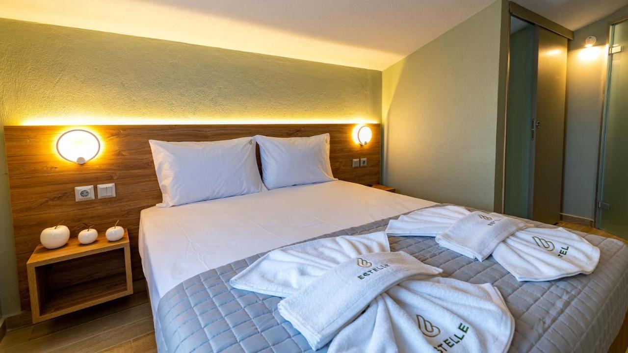 Estelle Family Luxury Apartments & Suites Jerakini Eksteriør bilde