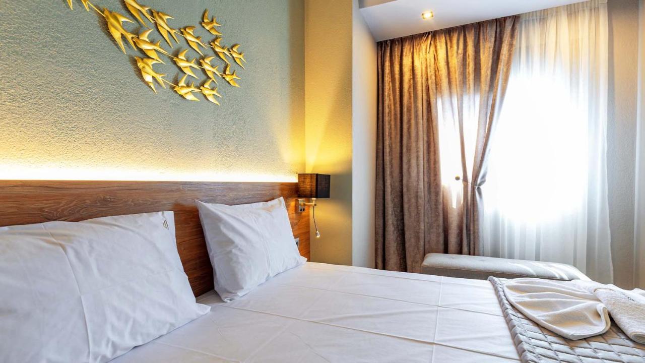 Estelle Family Luxury Apartments & Suites Jerakini Eksteriør bilde