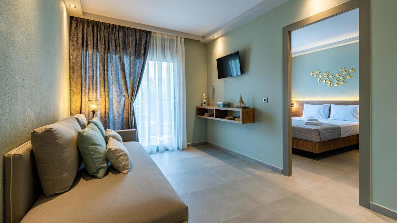 Estelle Family Luxury Apartments & Suites Jerakini Eksteriør bilde