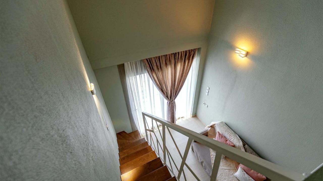 Estelle Family Luxury Apartments & Suites Jerakini Eksteriør bilde