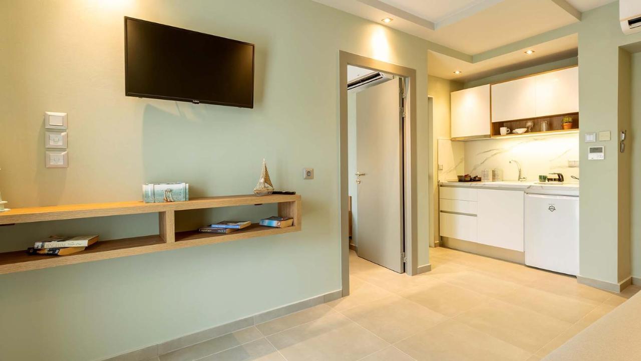 Estelle Family Luxury Apartments & Suites Jerakini Eksteriør bilde